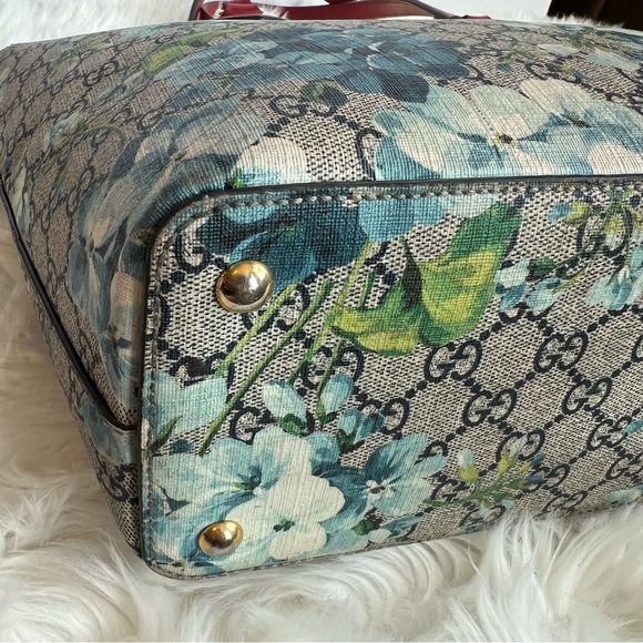 Gucci GG Supreme Blossoms Floral Red Tote Shoulder Bag - Picture 11 of 16